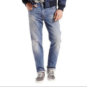 Levi's® 502 Regular Tapered Fit Jeans medium wash 30x32